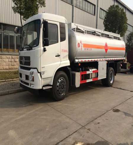 車廂聚脲防護(hù)噴涂機-剛性聚脲耐磨液壓噴涂機(圖1) 特殊車輛車廂聚脲耐磨噴涂案例